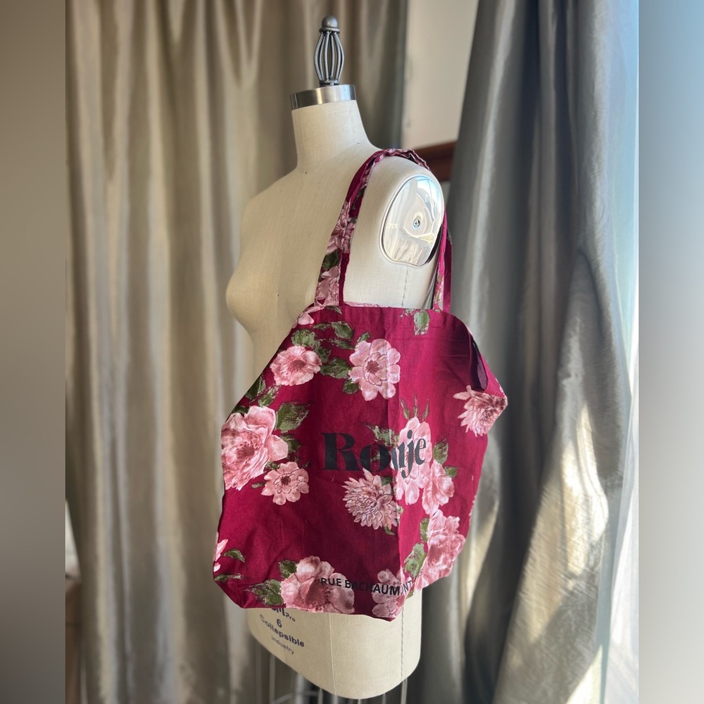 Rouje cotton tote bag. New